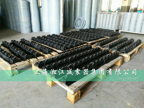 船舶設(shè)備減振專(zhuān)用BE160、BE220橡膠減震器